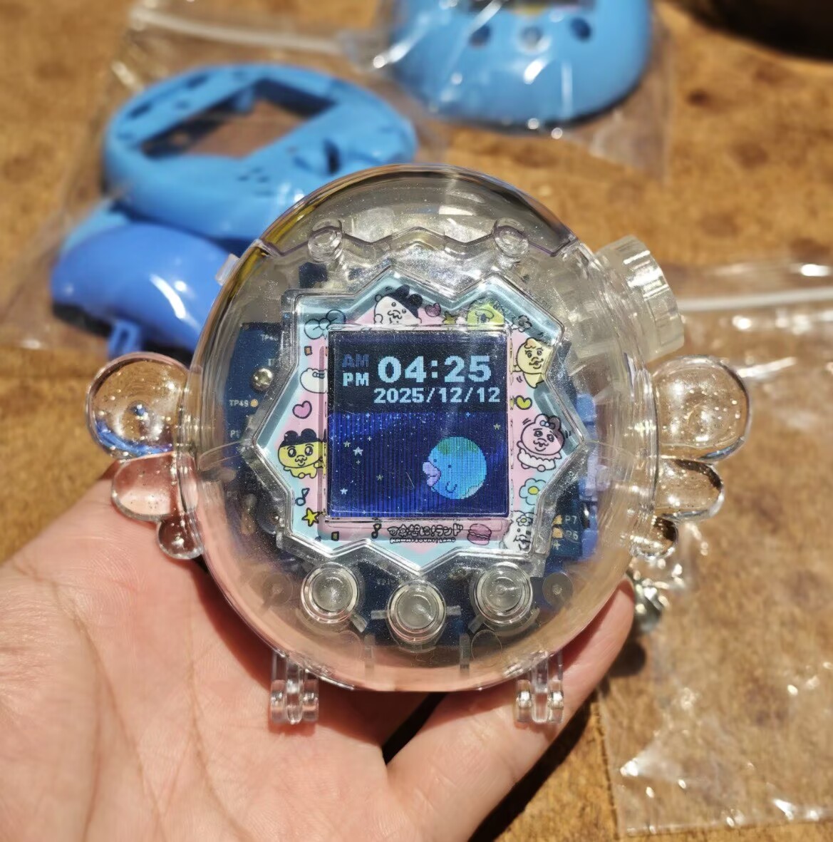 Bandai Model Tamagotchi - Casing Bergaya Fantasy Wing Untuk Tamagotchi